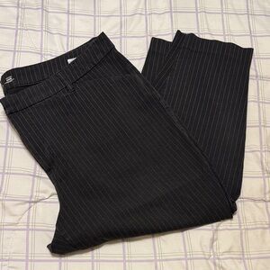 Old Navy Pixie Pants - Black Pinstripe